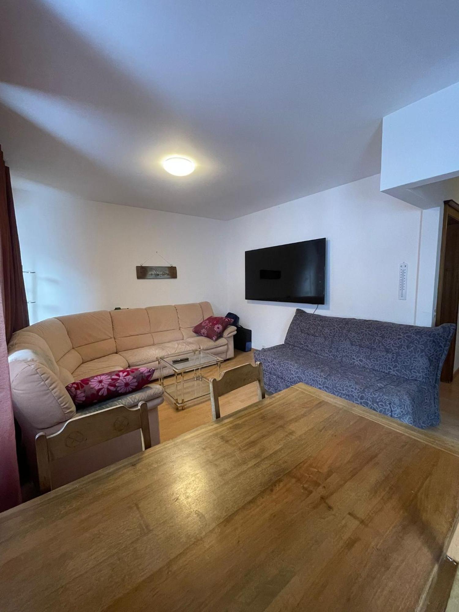 Les Nis Apartment Bourg-Saint-Pierre Exterior photo